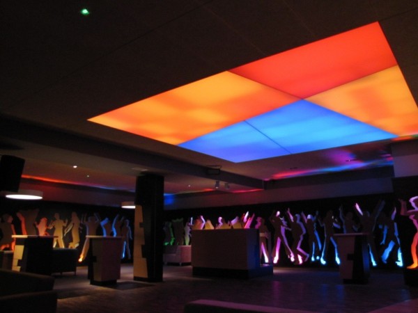 Oświetlenie Barrisol w klubie Mirage w Konarach przy współpracy z p. Wojciechem Lechem